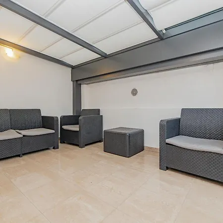 Apartament Bnbest Tricolore 6 Pax 140 Sqm *