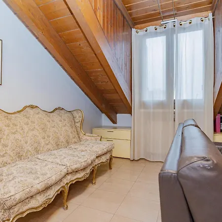 Bnbest Tricolore 6 Pax 140 Sqm Apartmán