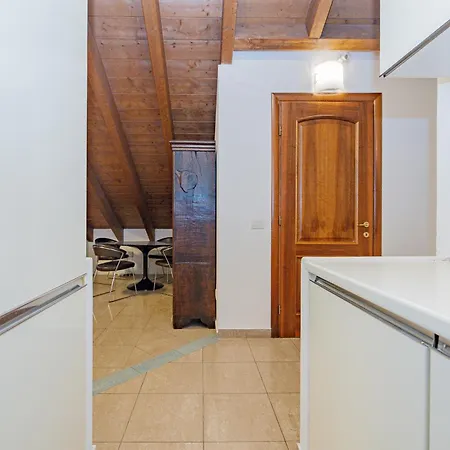 Bnbest Tricolore 6 Pax 140 Sqm Milán