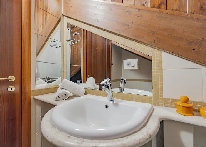 Bnbest Tricolore 6 Pax 140 Sqm Apartament Mediolan